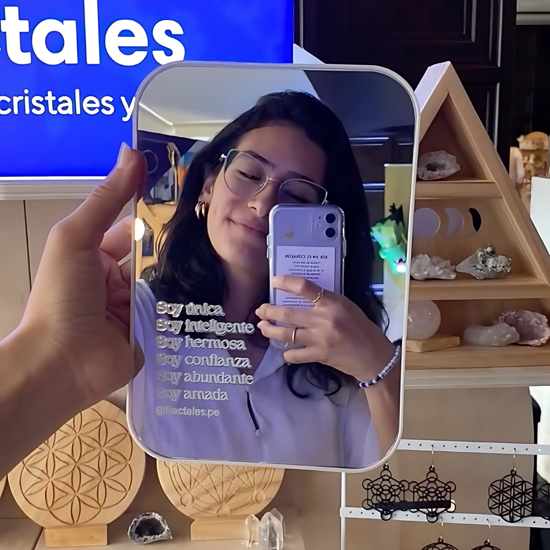 Espejo Yo Soy: Soy única, soy hermosa, soy abundante...