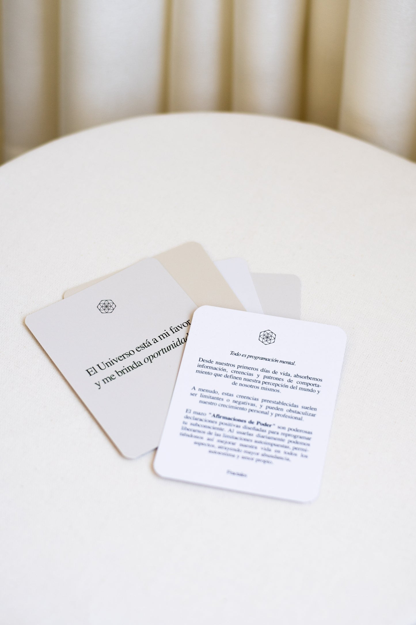 Mazo suelto: 50 tarjetas de afirmaciones [edición anterior]