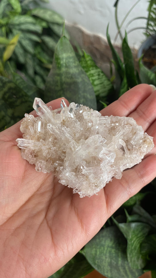 Clúster de cuarzo cristal